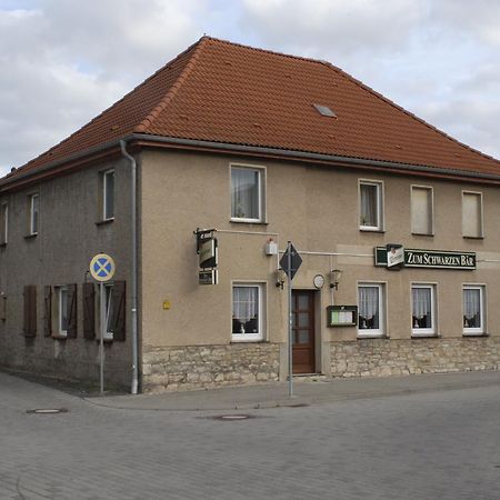Gasthaus ,,Zum Schwarzen Baer" Gusten 외부 사진